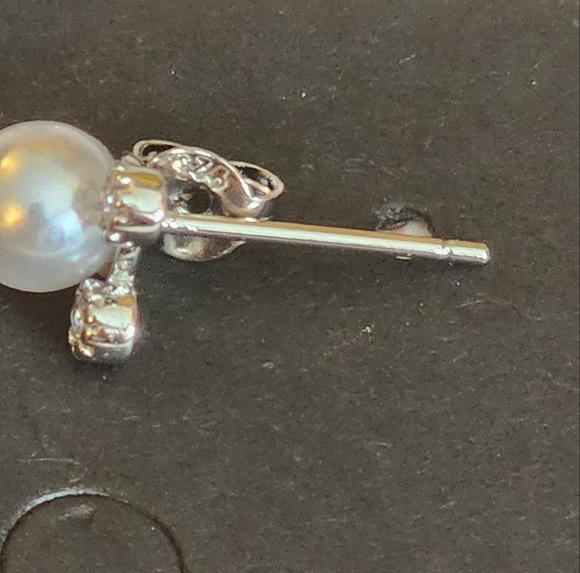 Petite MICKEY Mouse  Earrings M Gem Simulated Pearl 925S - Picture 4 of 4